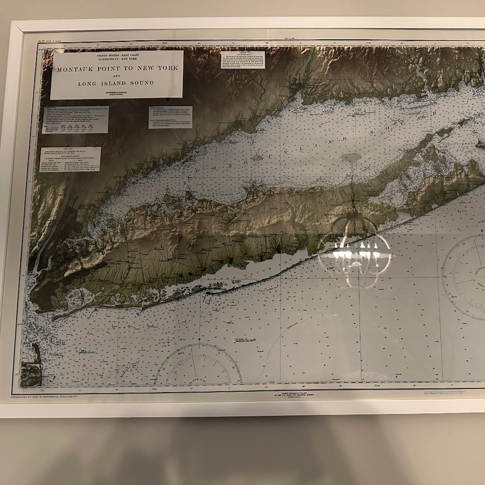 Wall art Map of long island